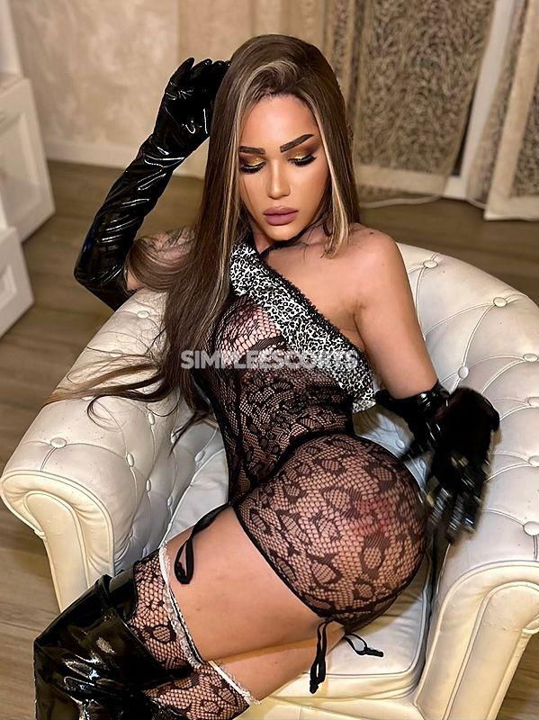 Escort a Casoria: 3760482725 - 🔥CASORIA🔥 NOVITÀ A NAPOLI 🔥 🍆LUNA GRANDE😈 22CM 🐷ECCELLENTE🍆TRANS🔥LATTE 🥳💦💦
