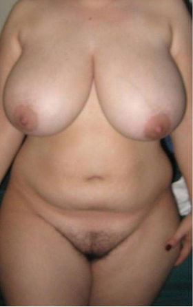 3398432246 SUPER MAMMA CASA LA SIGNORA DELLA PORTA VICINA... FORMOSA E CURVY SOLA A CASA MIA ANCHE VIDEOCHIAMATA