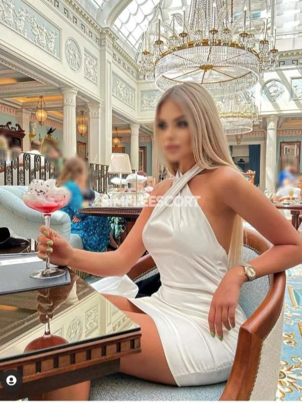 Escort 🇪🇨 Ecuatoriana a Milano: 3398567579 - La Tua Fantasia, Il Mio Piacere