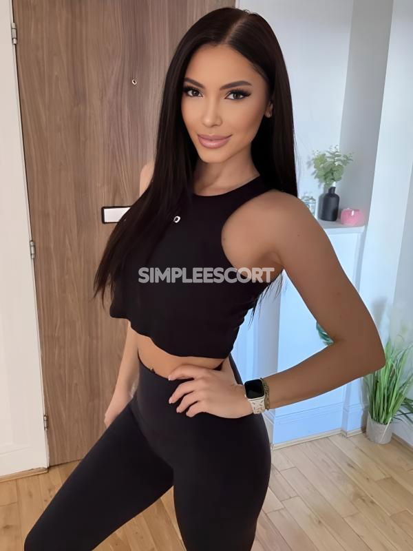 Escort 🇮🇹 Italiana a Como: 3508629520 - Giulia