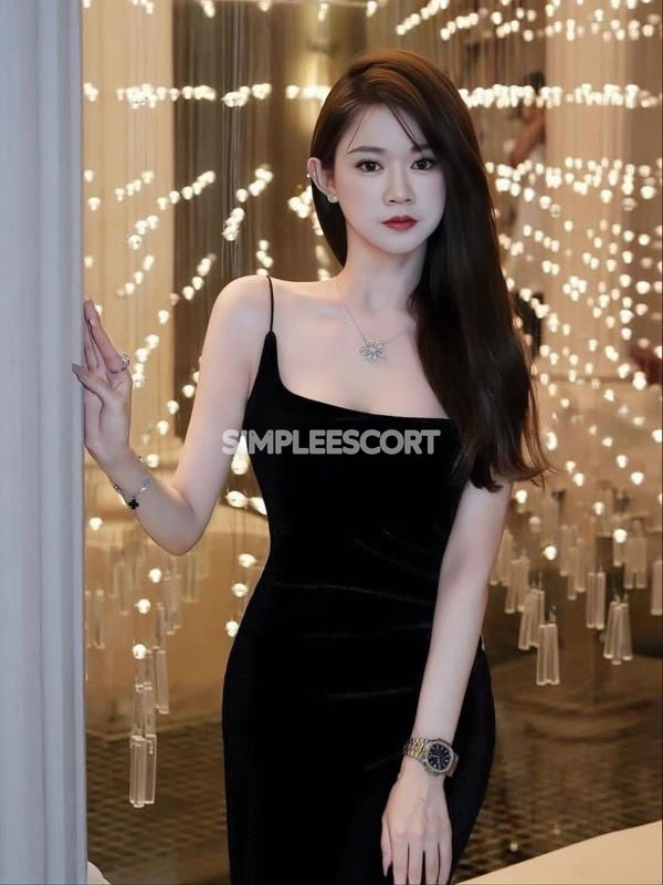Escort 🇨🇳 Cinese a Verona: 3807651028 - Luna
