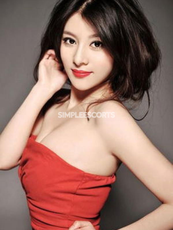 Escort 🇨🇳 Cinese a Bergamo: 3920599947 - Giulia