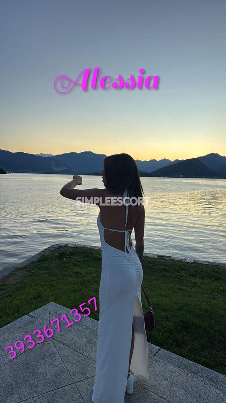 Escort 🇮🇹 Italiana a Borgo Roma: 3933671357 - ITALIANA! Prima esperienza no perdi tempo ! No stranieri !! SONO REALE HO 20 anni! Mi scopi la figa e la bocca  sono anche MISTRESS❤ STRAPON 