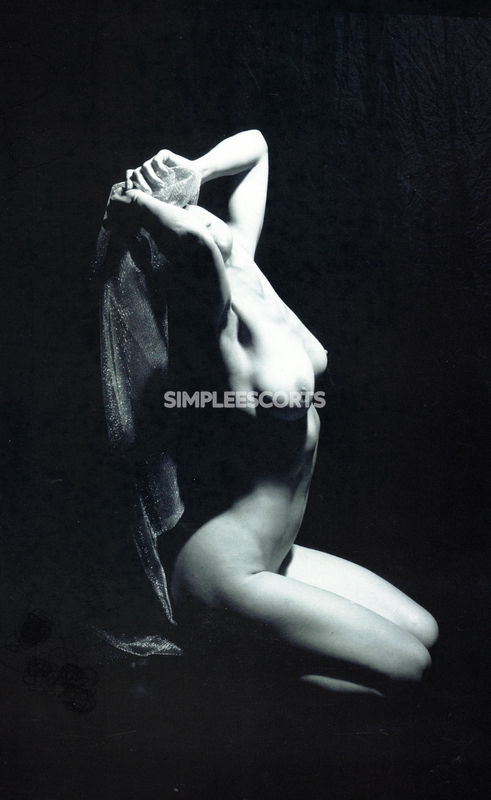 Escort 🇮🇹 Italiana a Loano: 3703643650 - Sai cos'è il tantra? italianissima - fino a settembre a LOANO