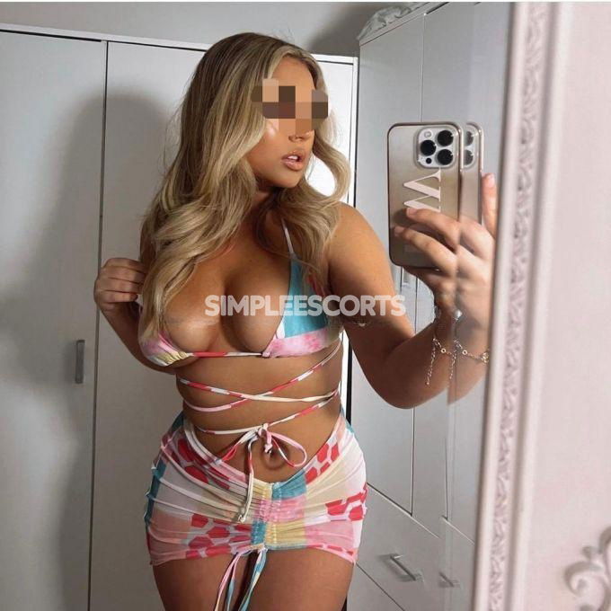 Escort 🇮🇹 Italiana a Capodichino: 3509457729 - ☎IO SONO FRANCESCA☎