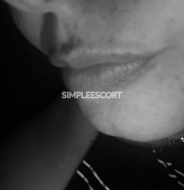 Escort 🇮🇹 Italiana a Milano: 3534828961 - Sfumature di Luna