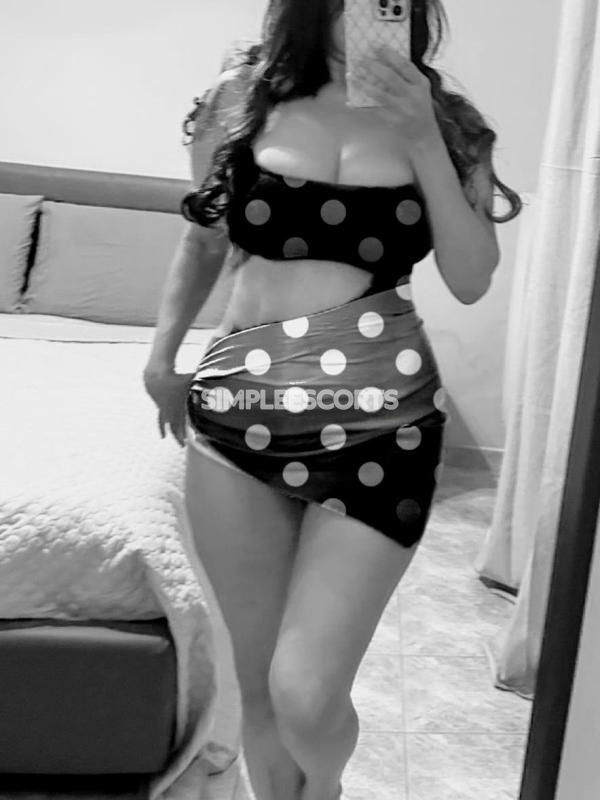 Escort 🇻🇪 Venezuelana a Rimini: 3663049675 - Sol
