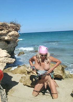 3319235673 Trans italiana carina 