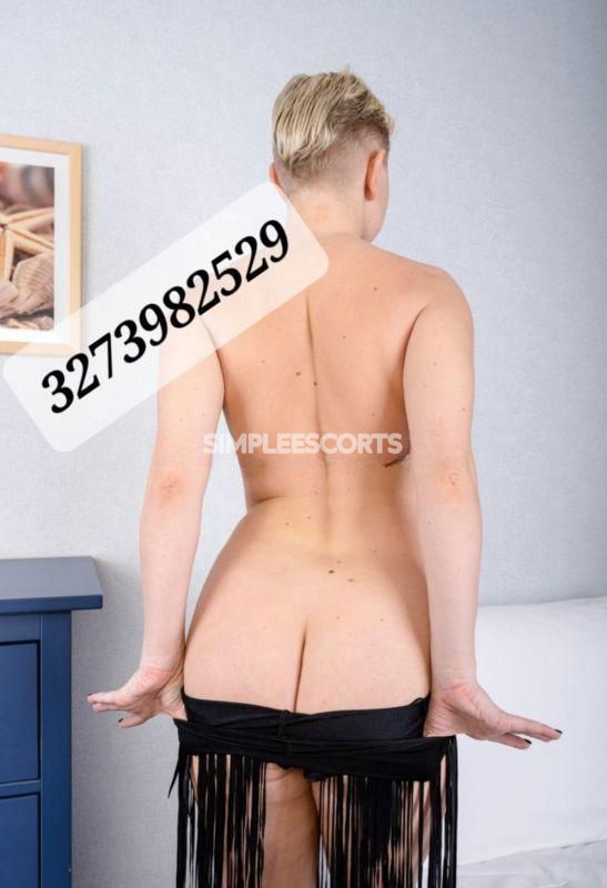 Escort 🇮🇹 Italiana a Alberobello: 3273982529 - Alessandra biondona Napoletana doc Novita  ♥️ Appena arrivata  simpatica,dolce travolgente un vulcano di emozioni 😋💓