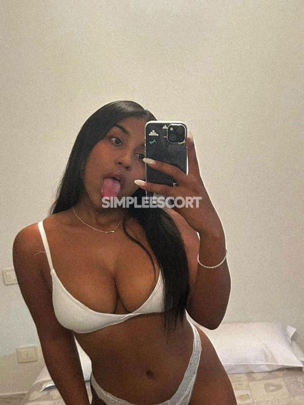 Escort 🇧🇷 Brasiliana a Genova: 3283986929 - Ema