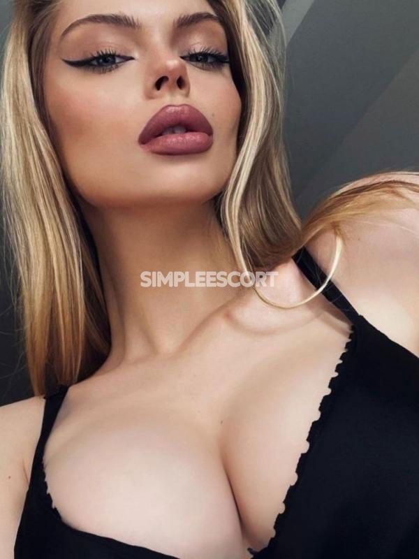 Escort 🇧🇾 Bielorussa a Monza: 3509264419 - Esclusiva Bielorussa: Desideri Appagati.