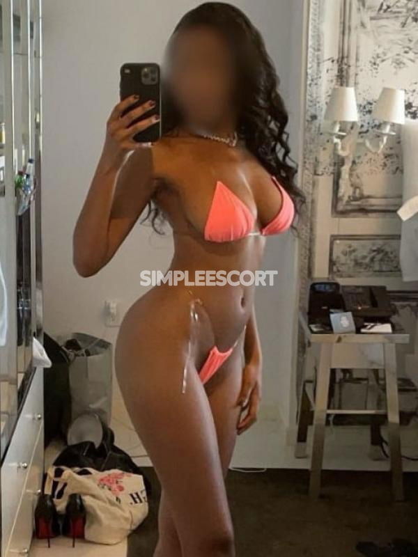 Escort 🇵🇷 Portoricana a Lodi: 3510448583 - True Erotic Relaxation Awaits