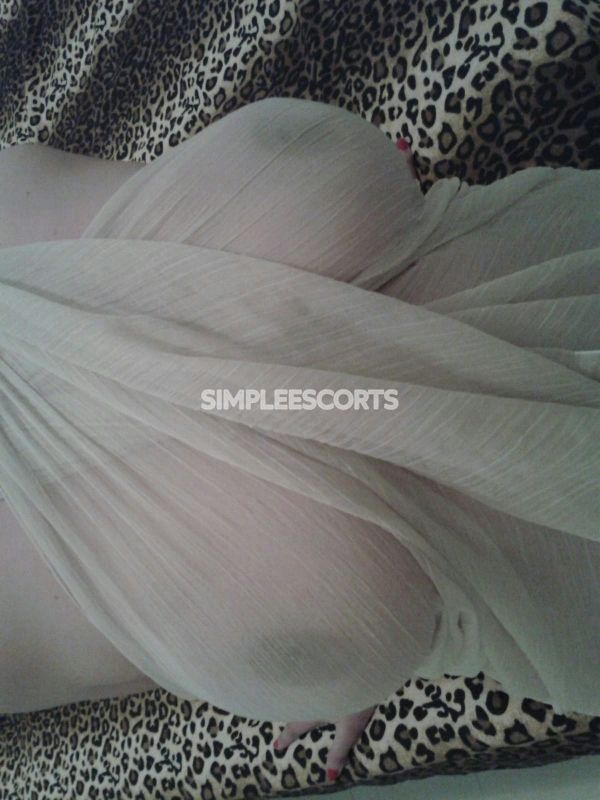 Escort 🇮🇹 Italiana a Fermo: 3335792140 - Chantal - il frutto proibito -