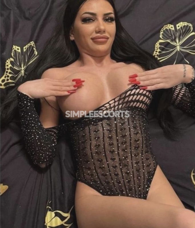 Escorts in St Julians: 99628581 - Nicol