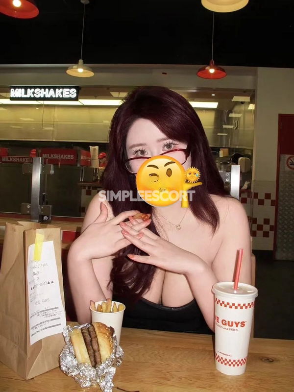 🇨🇳 Chinese Escorts in Christchurch: 226049229 - Experience Emily: Captivating Beauty, Soothing Touch