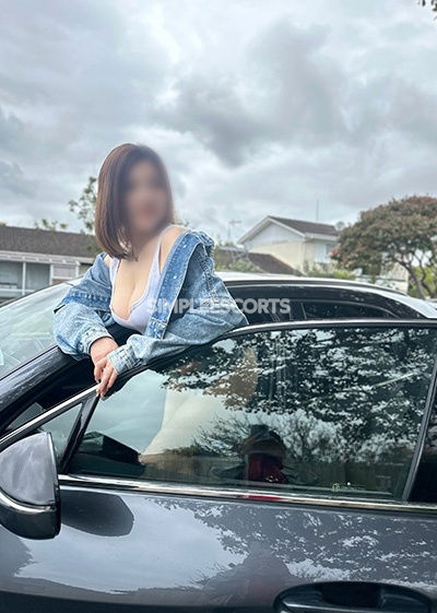 Escorts in Albany: 225818616 - Bella
