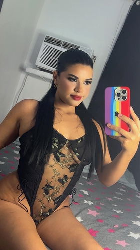 66456886 Morena y deliciosa 