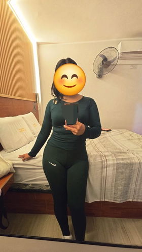 931524291 Masajista modelo 