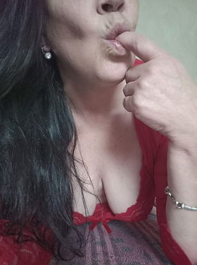 932235907 SOFIA PORTUGUESA 50TONA PELUDA INTERAÇÃO E MASSAGEM