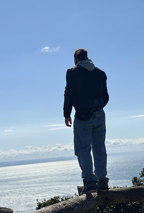 966767266 Seu prazer em boas mãos — A companhia que você merece