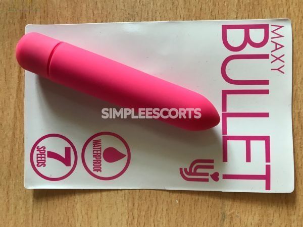 🇬🇧 British Escorts in Colchester: 7545234392 - I am Kimberley, 100% East London MILF ❤️ Friendly and always up for fun ❤️ No rush, full GFE with passionate deep French kissing and OWO ❤️ Long, shapely legs, firm tits, pert bum and a tight pussy that just loves cock ❤️ What are you waiting for? ❤️