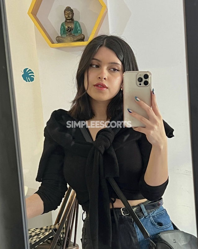 🇮🇳 Indian Escorts in City of London: 7400700866 - Escort or massage new in your town