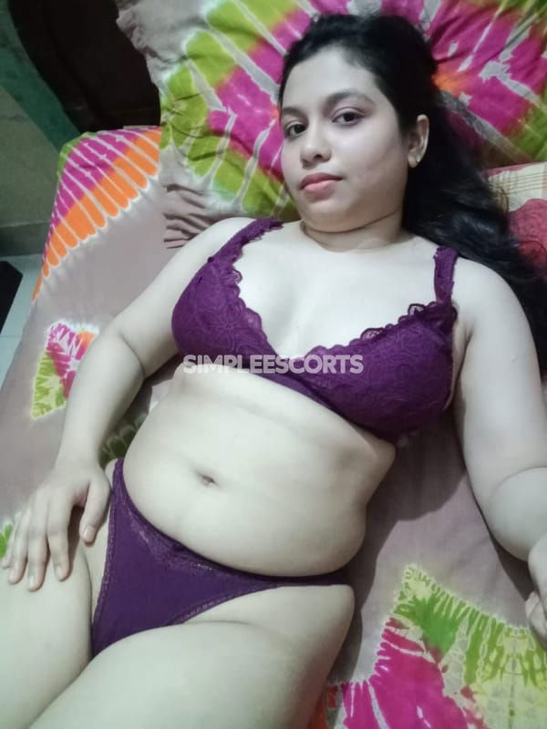 🇮🇳 Indian Escorts in Antrim: 7986323976 - I am hor sexy girl sema Rani 
