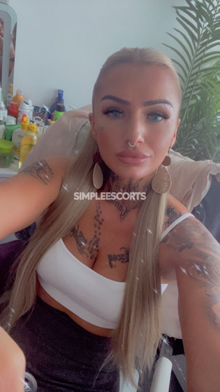 🇬🇧 British Escorts in Colchester: 7496012724 - Blonde bombshell don’t miss out 