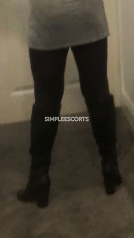 🇬🇧 British Escorts in Rotherham: 7397811822 - ⭐️Rotherham + barnsley ⭐️HI IM JULIA.. TOTAL MILF GENUINE SQUIRTER!  THE REAL DEAL!!!  JULIA xxx