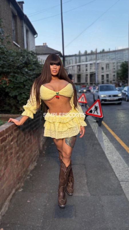 🇧🇷 Brazilian Escorts in Croydon: 7728887428 - Juliana Brasil, dominadora pronta para te ensinar