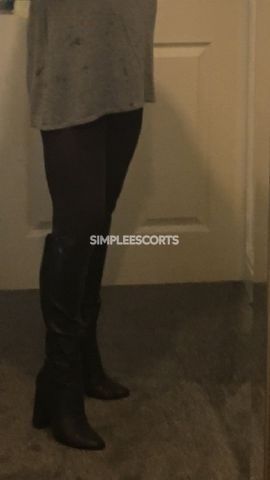 🇬🇧 British Escorts in Rotherham: 7397811822 - ⭐️Rotherham + barnsley ⭐️HI IM JULIA.. TOTAL MILF GENUINE SQUIRTER!  THE REAL DEAL!!!  JULIA xxx