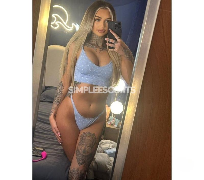Escorts in Oldham: 7561331957 - STUNNING WOMEN❤️NO RUSH❤️LAP DANCE❤️GFE