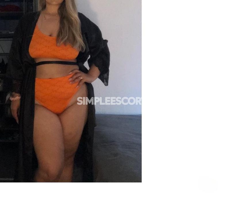 Escorts in Salford: 7988622574 - Curvy Jaqueline🍑Celebration Enthusiast🎆No Hurry✅