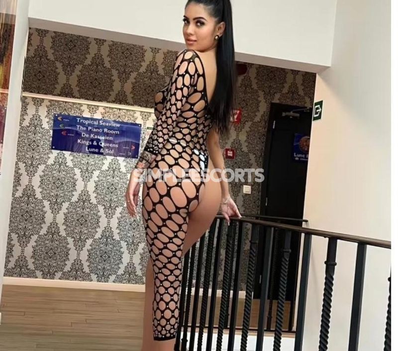 Escorts in Colchester: 7397675079 - Hi, I'm Arya, the party girl! 🥳💋💋