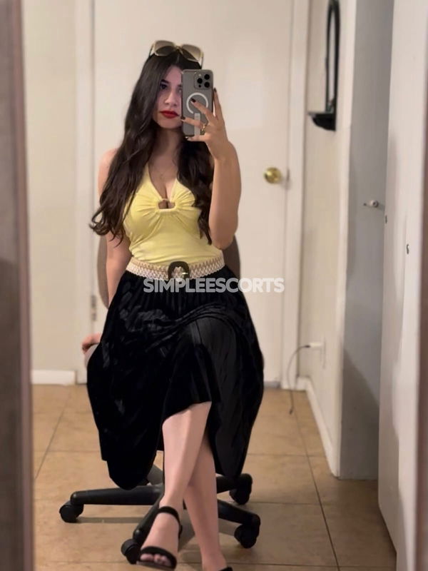 🇮🇳 Indian Escorts in Southall: 7367077102 - Hello gentleman welcome to my profile 